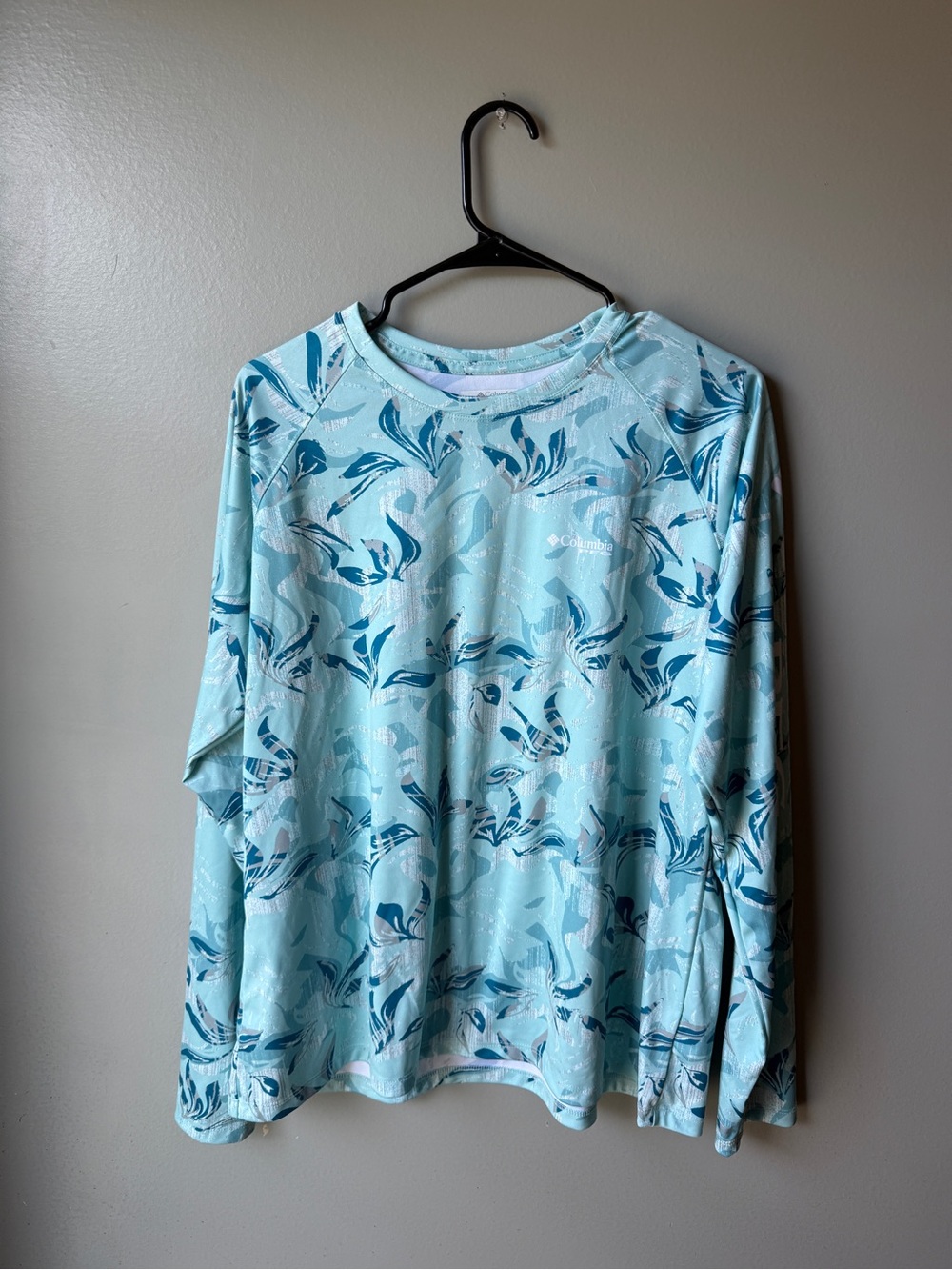 Columbia Blue Floral Print Long Sleeve Performance Shirt Size XXL